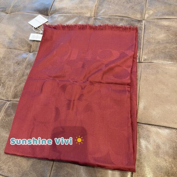 NWT Coach Women's Signature Wrap Fringe Patterned Scarf CB700 Burgundy - Picture 1 of 7
